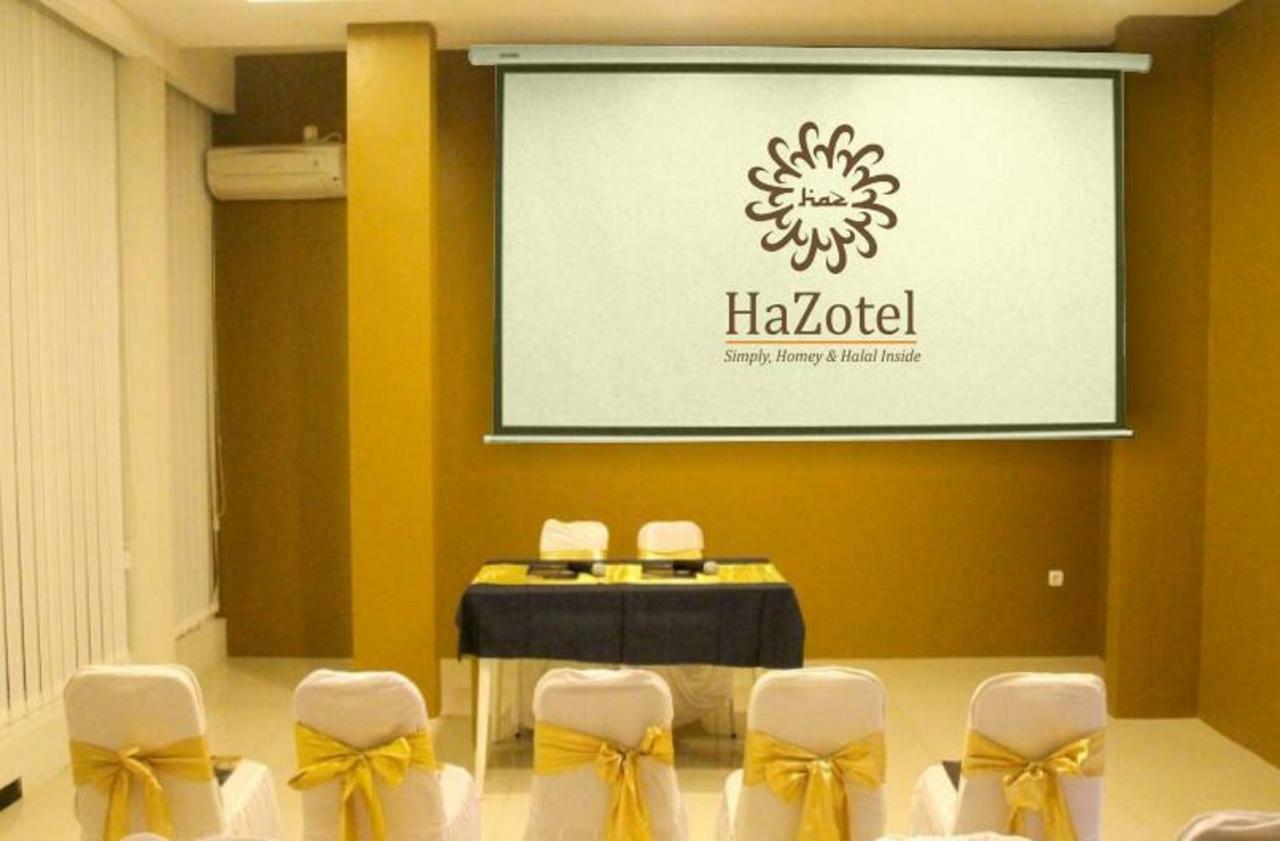 Hazotel Semarang Exterior foto